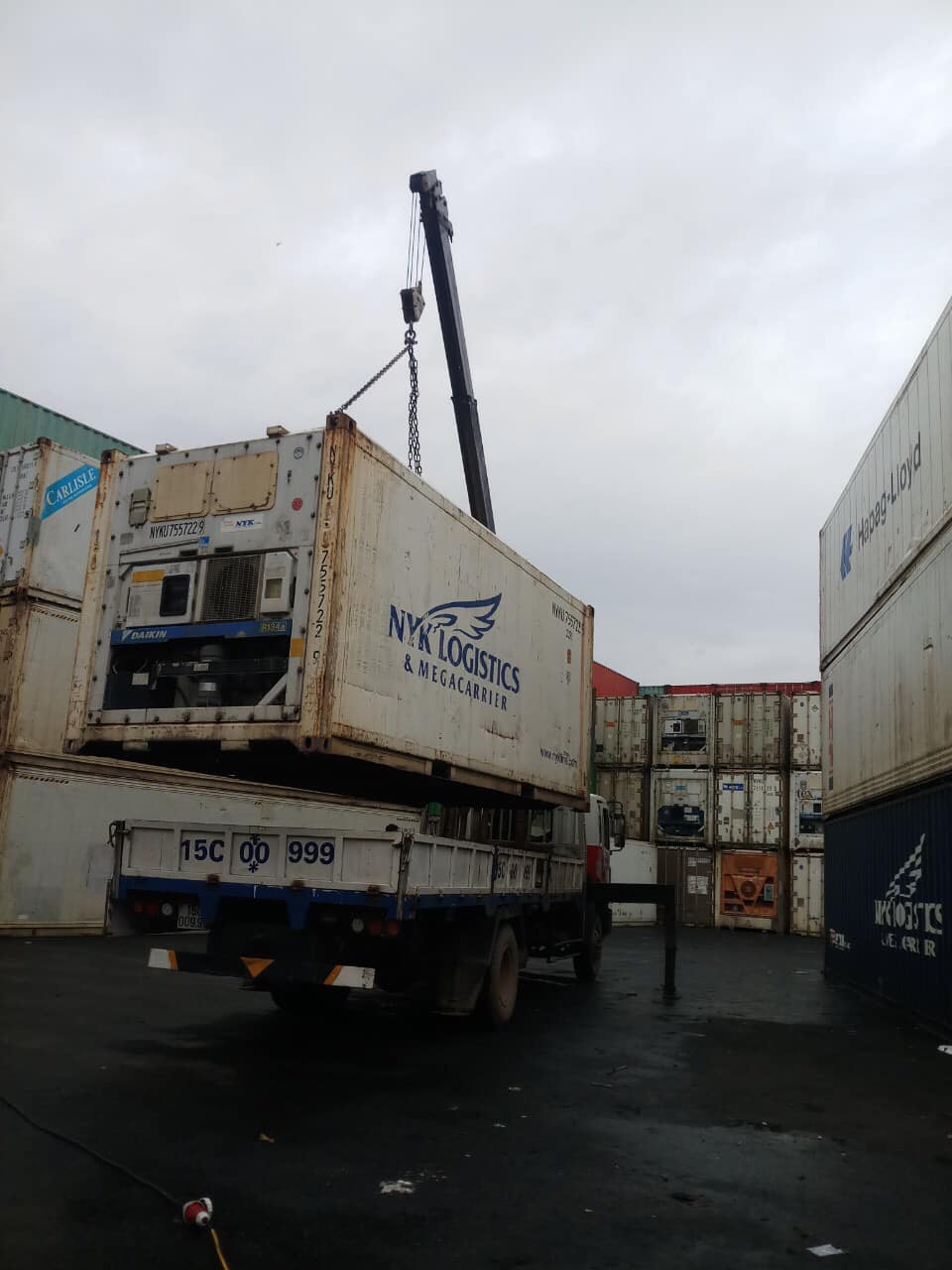 container-lanh-20ft-tai-Thanh-Hoa